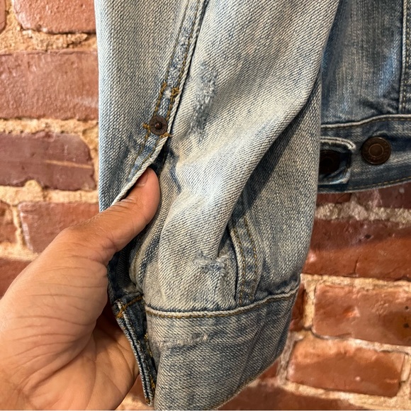 Levi’s Denim Trucker Jacket Size Medium Men’s - Picture 9 of 12
